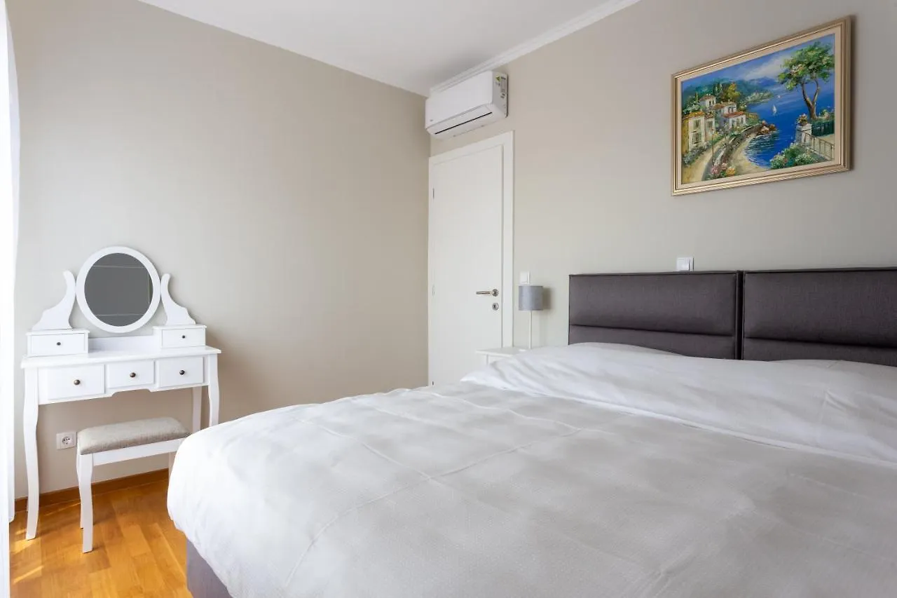 Gajo Deluxe Apartment Trogir